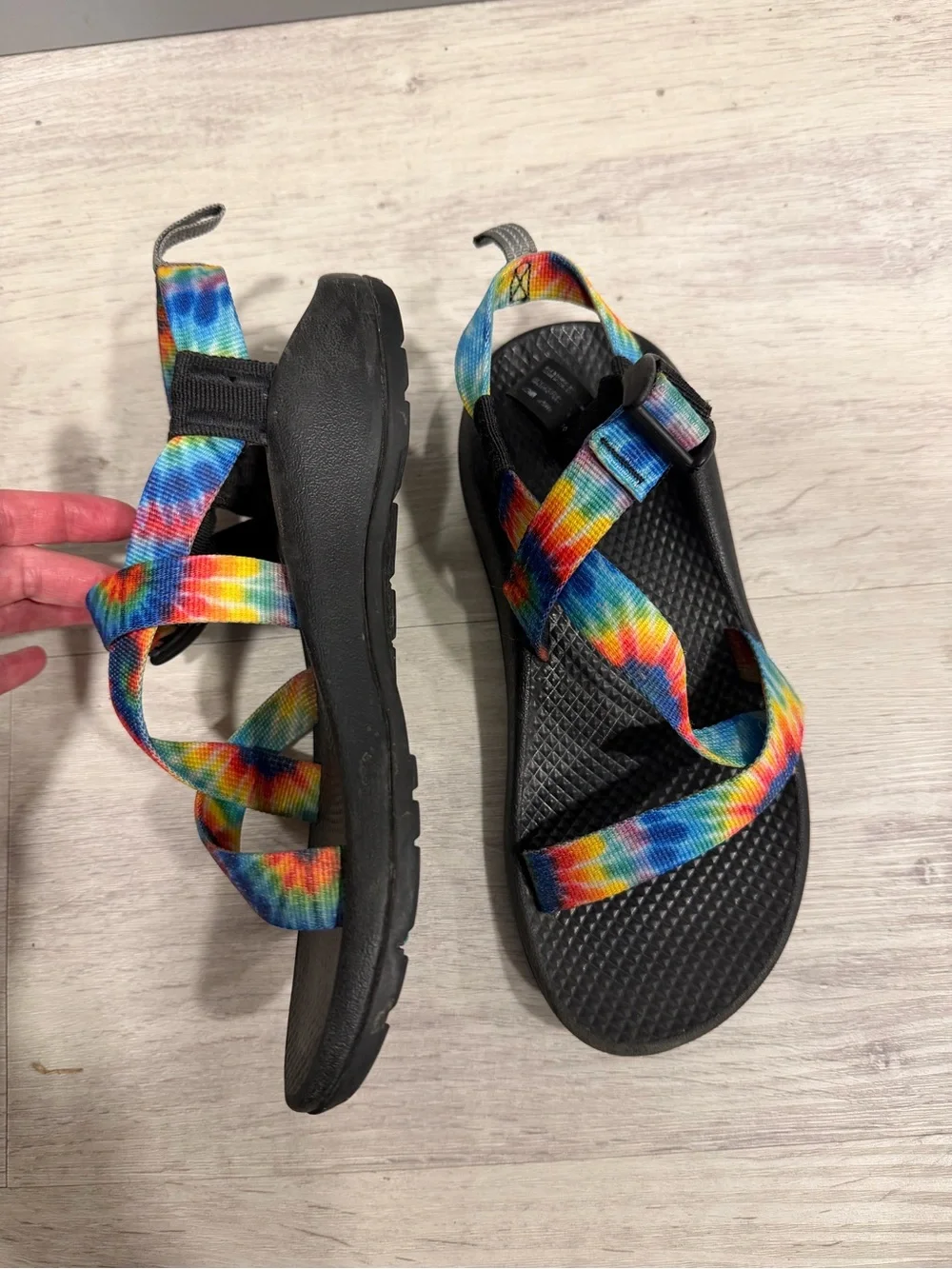 Chacos size 4 sandals - Picture 2 of 6